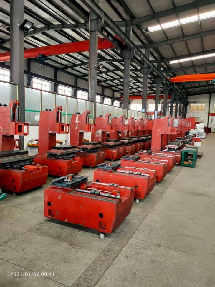 Double Bull-Head Spark Machine suppliers Double Bull-Head Spark Machine suppliers